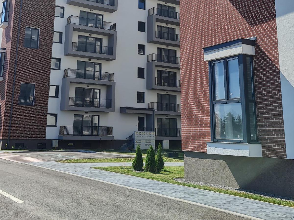 Apartament E'Special No3 アルバ・ユリア エクステリア 写真