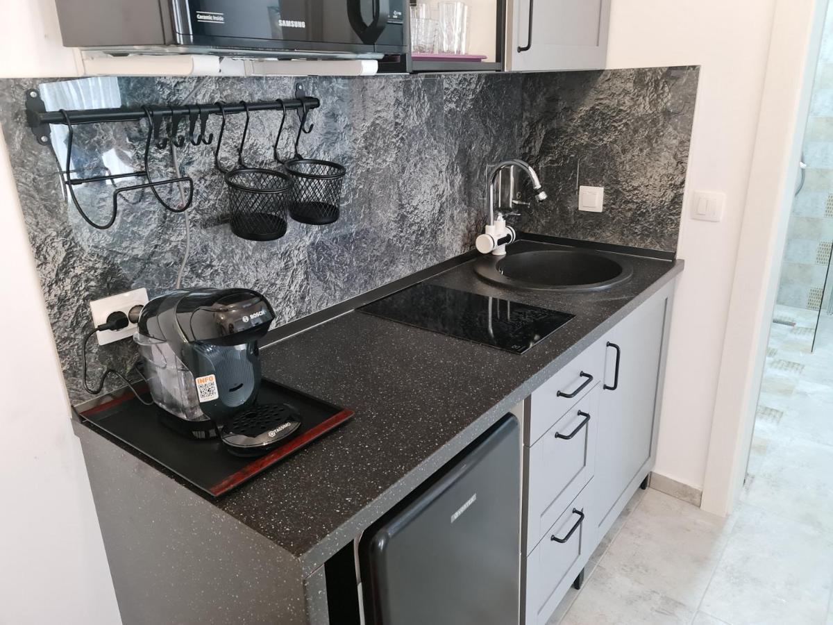 Apartament E'Special No3 アルバ・ユリア エクステリア 写真
