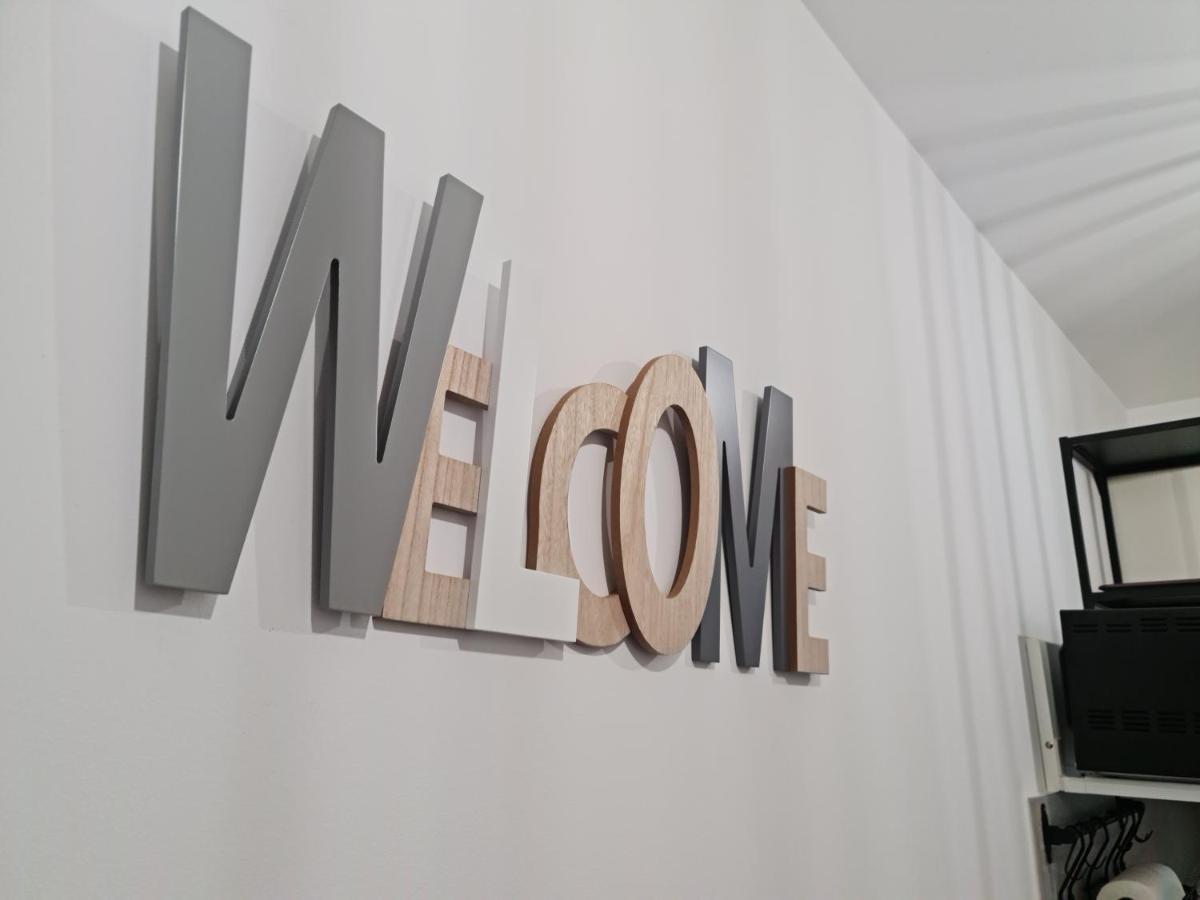 Apartament E'Special No3 アルバ・ユリア エクステリア 写真
