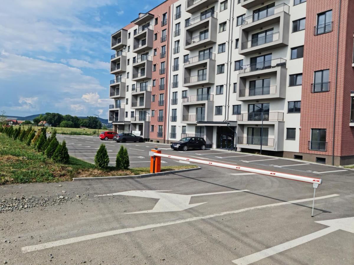 Apartament E'Special No3 アルバ・ユリア エクステリア 写真